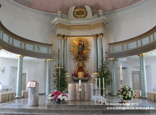 Bayreuth - Schlosskirche Altar